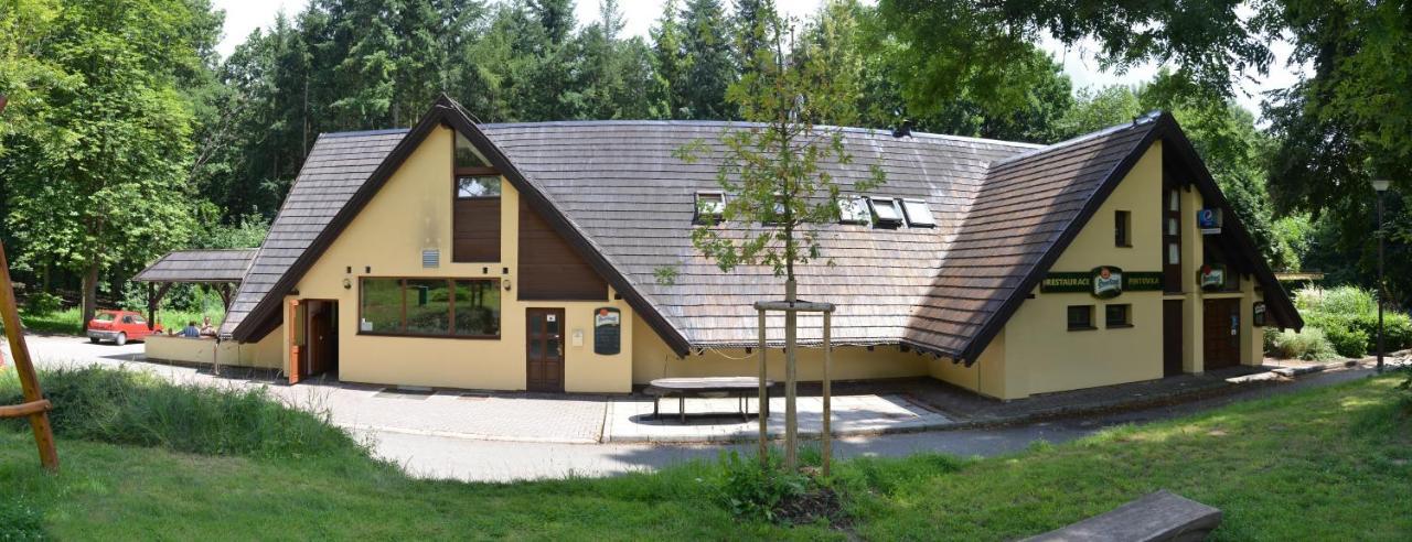 Penzion A Restaurace Pintovka Tábor Εξωτερικό φωτογραφία
